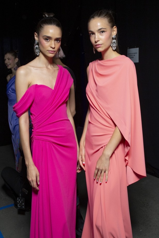  اسبوع الموضة في نيويورك 2019  موديلات فساتين TADASHI SHOJI لربيع وصيف 2020 