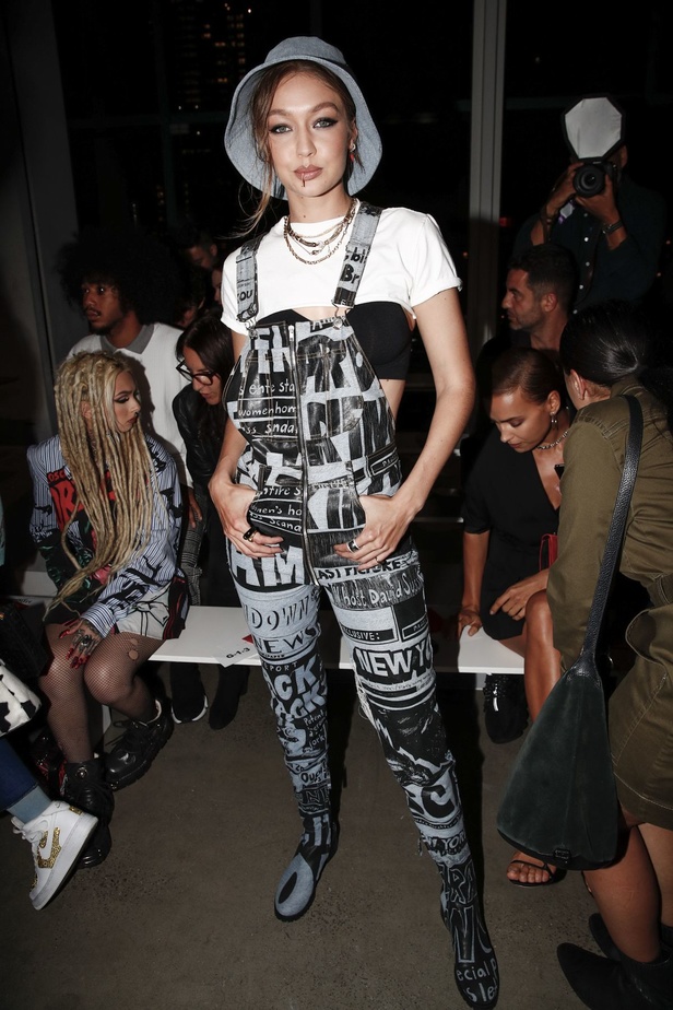 اسبوع الموضة في نيويورك 2019 ازياء JEREMY SCOTT الفاخرة لربيع و صيف 2020  