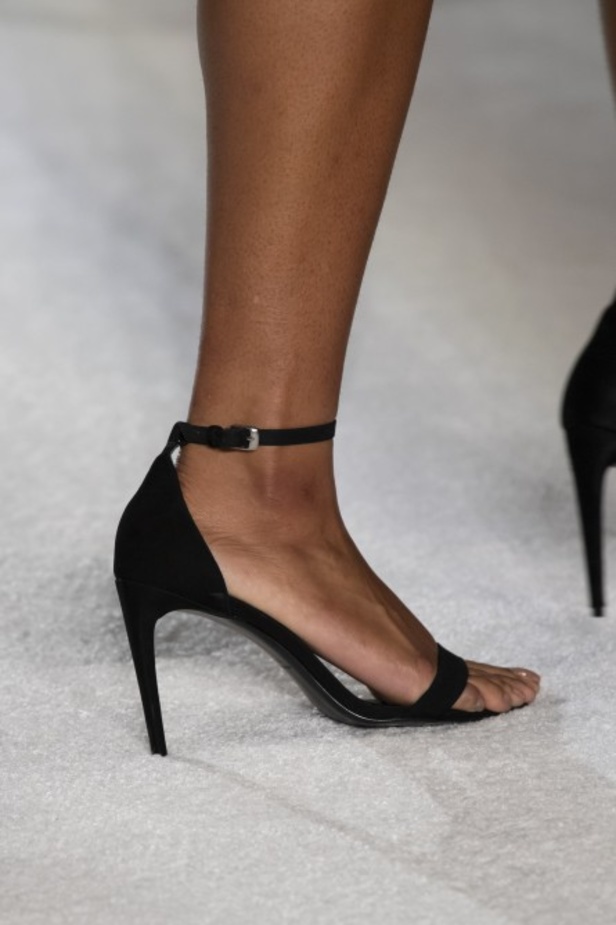 عرض أزياء كريستيان سيريانو لموسم ربيع وصيف 2020