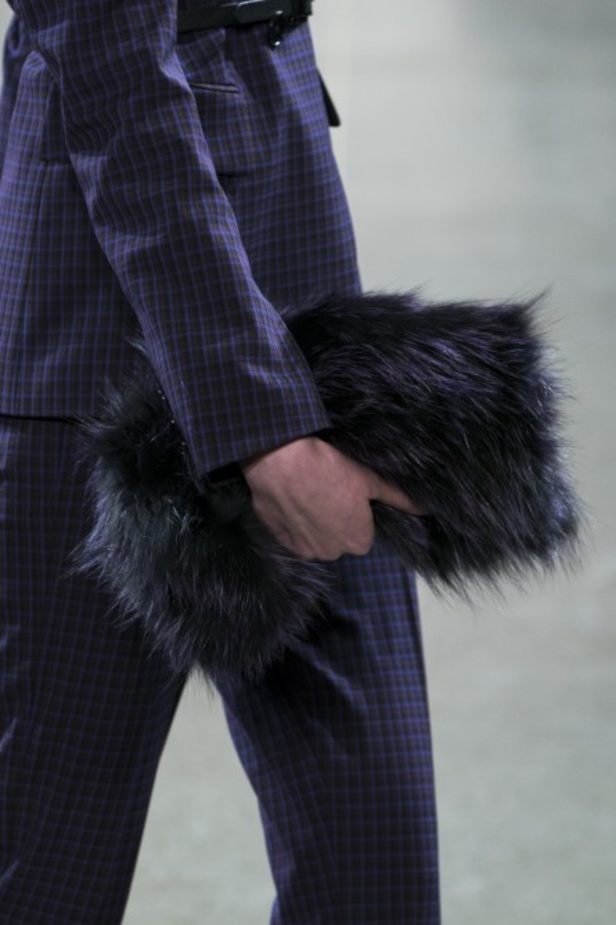 عرض أزياء إيلي تاهاري لخريف وشتاء 2019