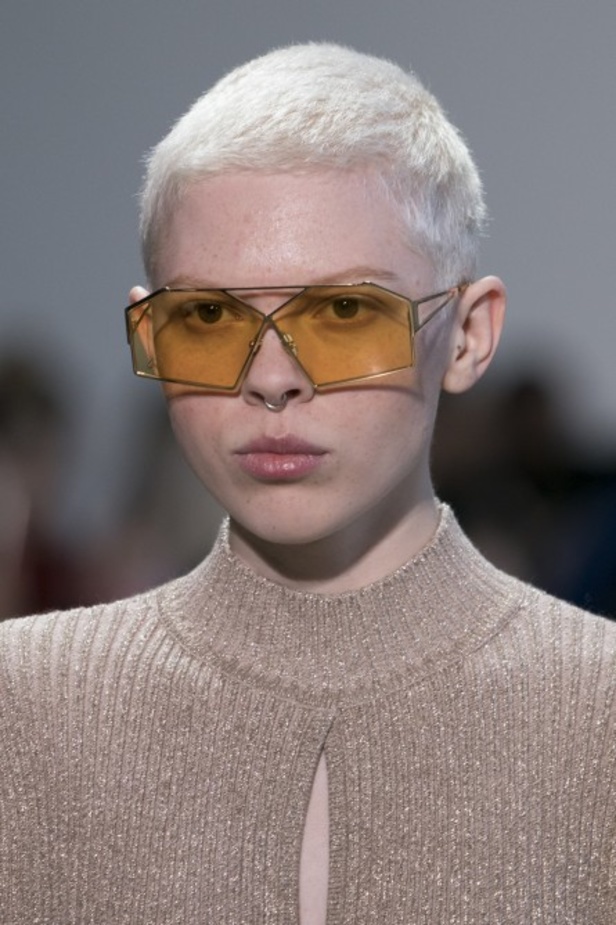 مجموعة Self Portrait للألبسة الجاهزة لخريف 2019