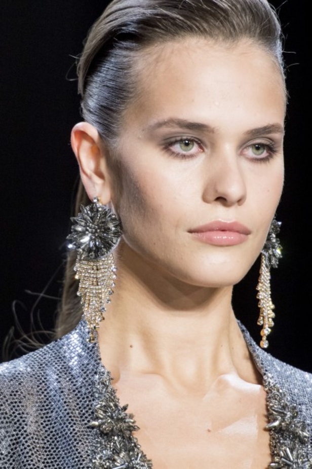 مجموعة Badgley Mischka للألبسة الجاهزة لموسم خريف 2019