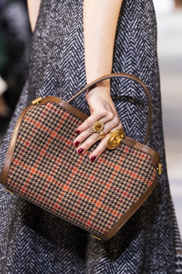 مجموعة Oscar de la Renta لخريف 2019