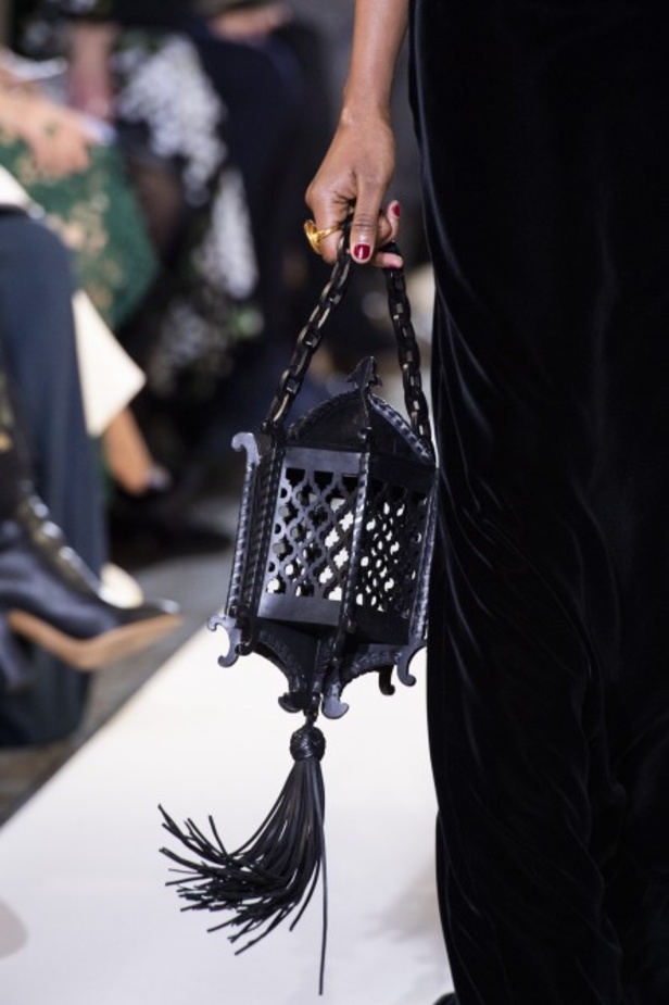 مجموعة Oscar de la Renta لخريف 2019