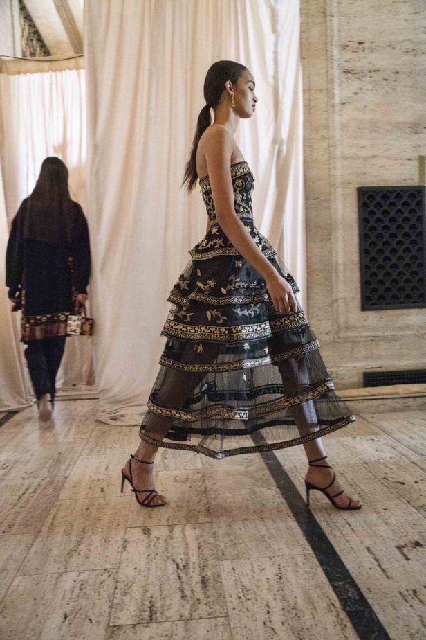 مجموعة Oscar de la Renta لخريف 2019