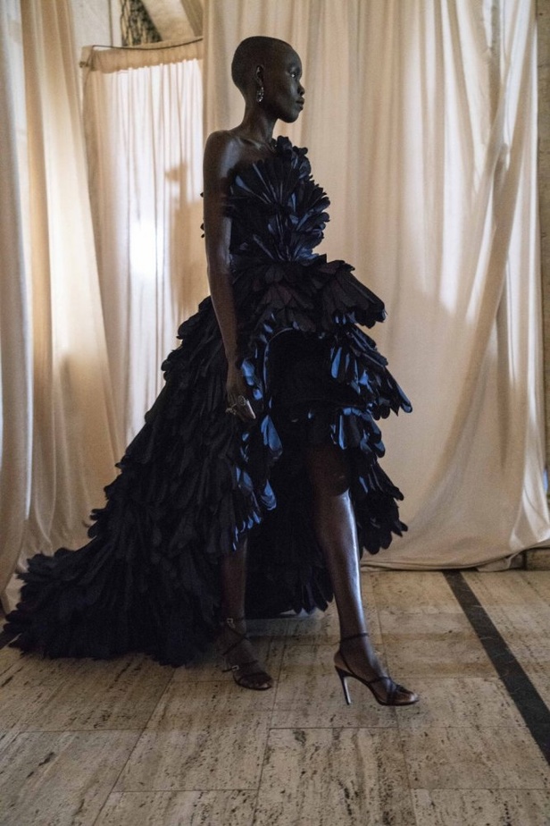 مجموعة Oscar de la Renta لخريف 2019