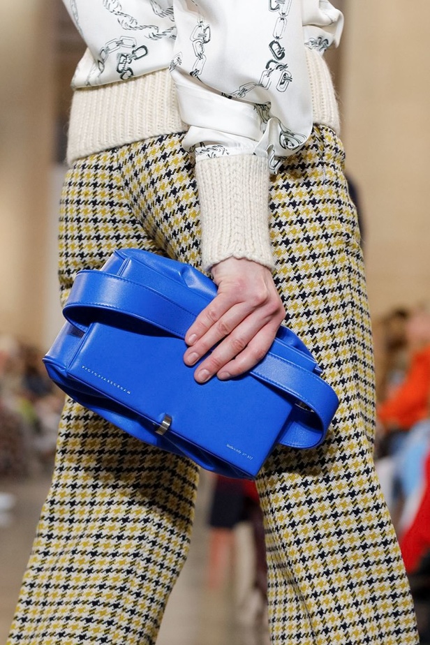 مجموعة فيكتوريا بيكهام لموسم خريف وشتاء 2019-2020