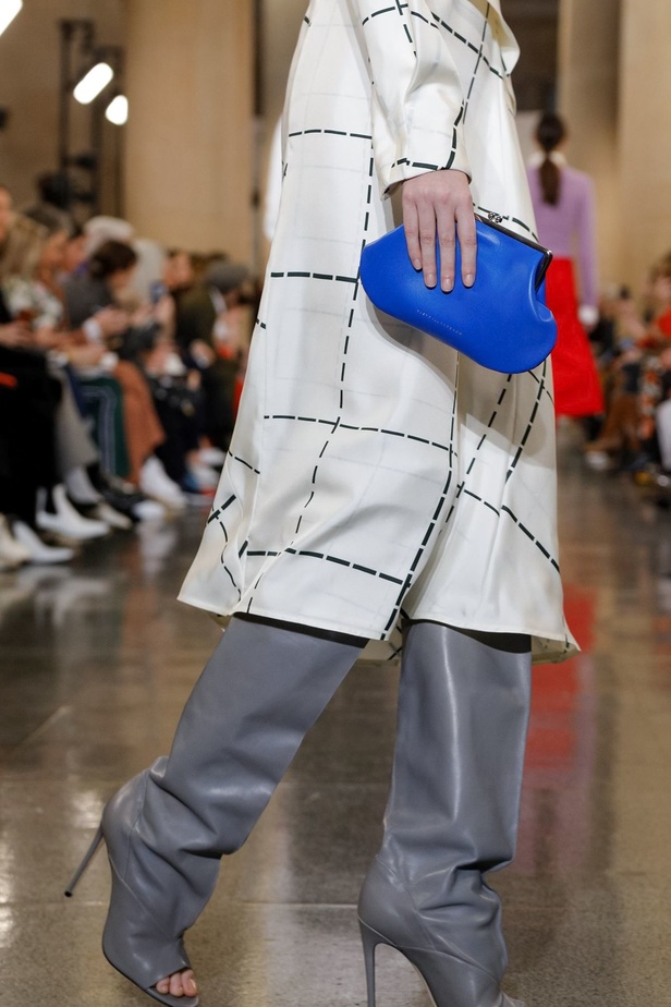 مجموعة فيكتوريا بيكهام لموسم خريف وشتاء 2019-2020