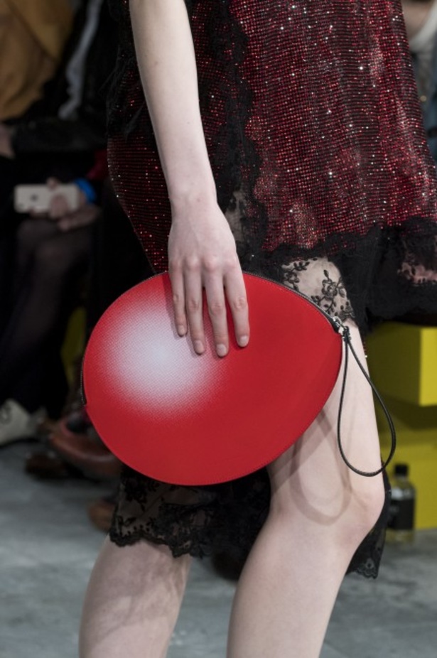 مجموعة Christopher Kane لخريف 2019