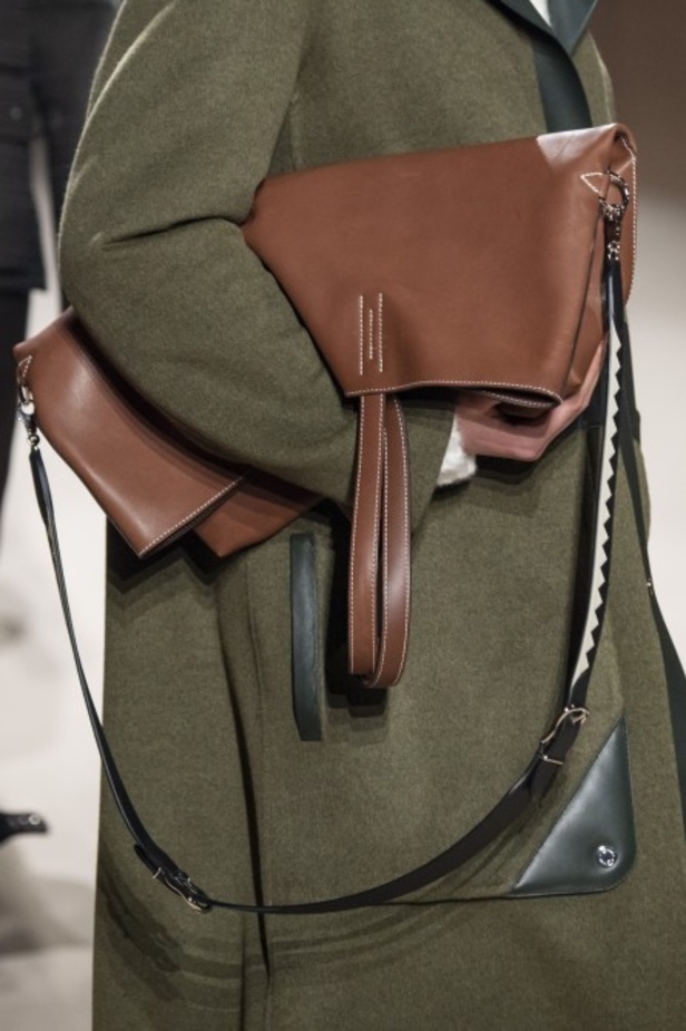 عرض Hermès لخريف وشتاء 2019 في باريس 