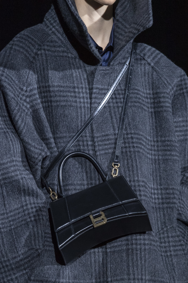 عرض Balenciaga لخريف 2019