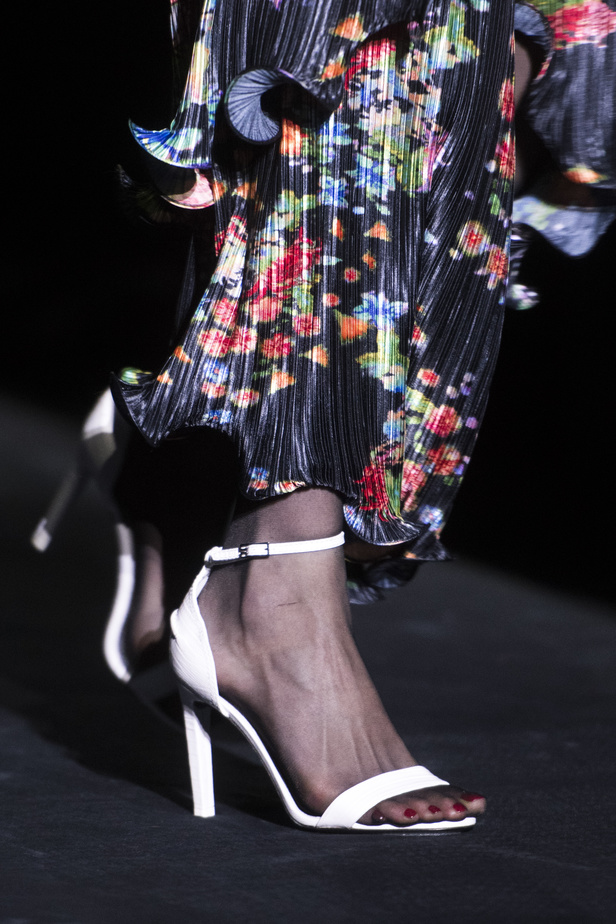 مجموعة Givenchy  للألبسة الجاهزة لخريف 2019