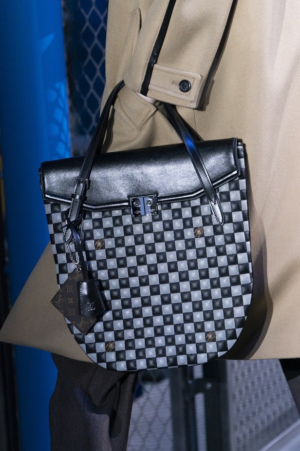 عرض أزياء لويس فويتون لخريف وشتاء 2019