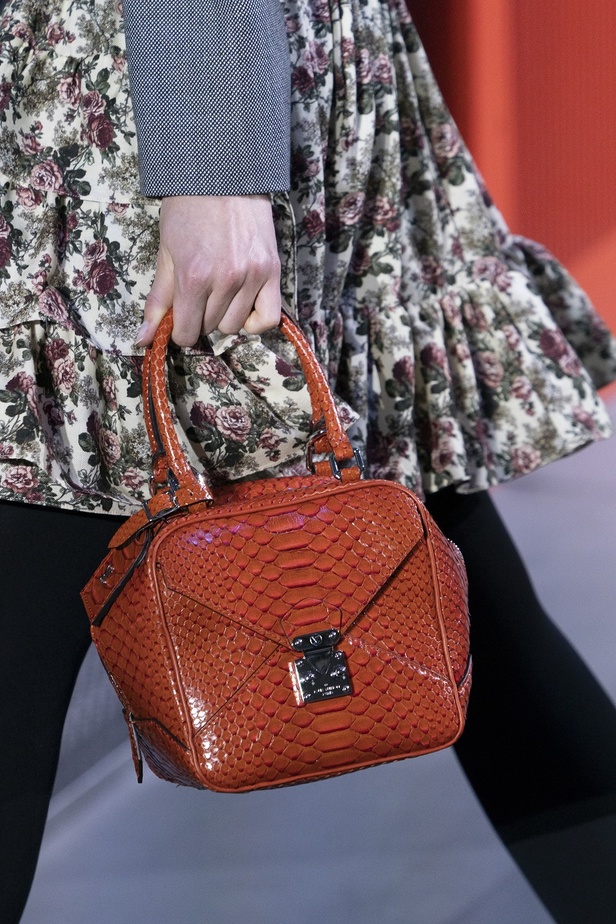 عرض أزياء لويس فويتون لخريف وشتاء 2019