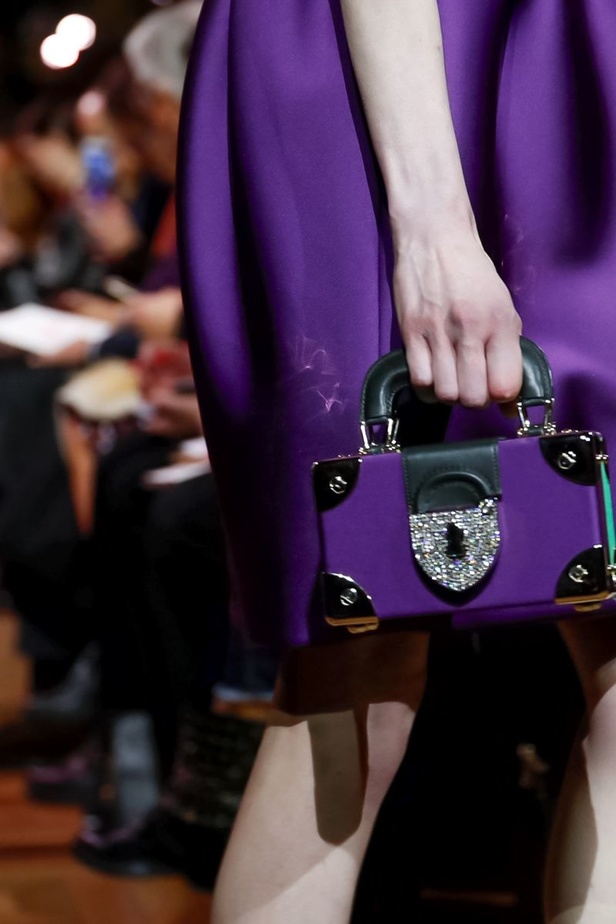 مجموعة سكياباريلي للهوت كوتور لربيع وصيف 2019