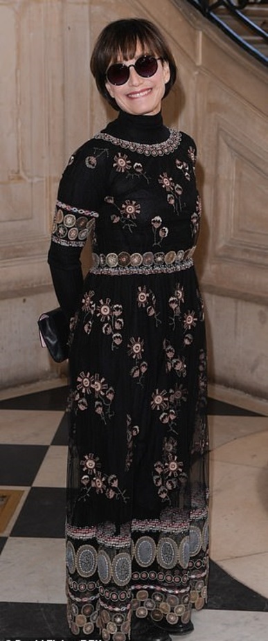 عرض أزياء Christian Dior للهوت كوتور لربيع وصيف 2019 !