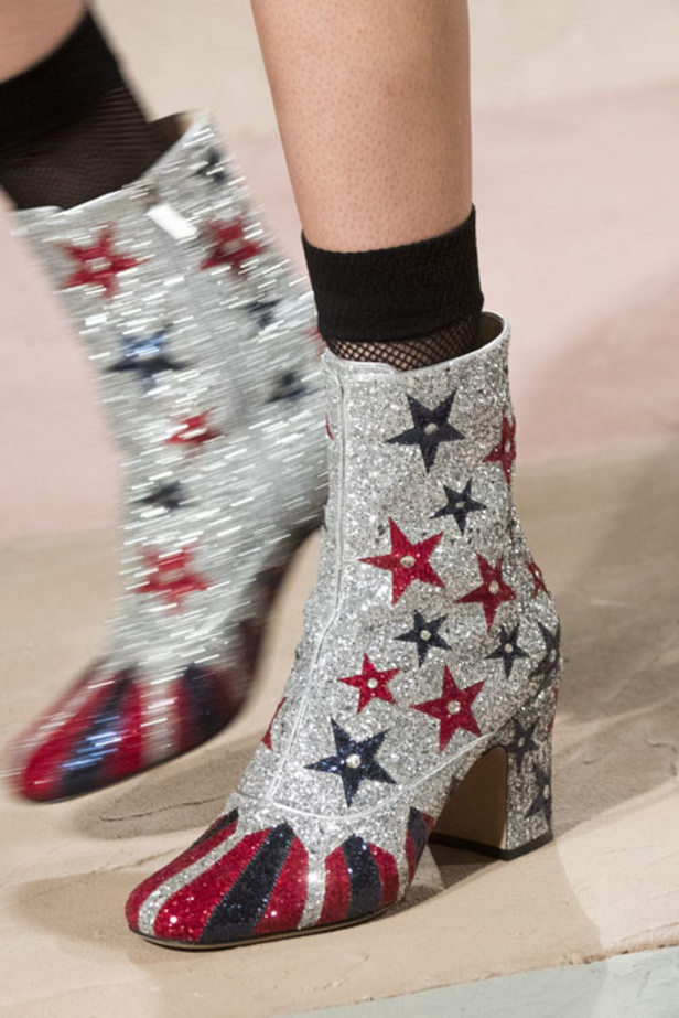 عرض أزياء Christian Dior للهوت كوتور لربيع وصيف 2019 !