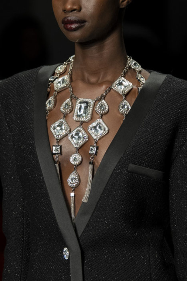 مجموعة Azzaro لربيع وصيف 2019