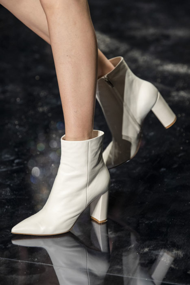 مجموعة Azzaro لربيع وصيف 2019