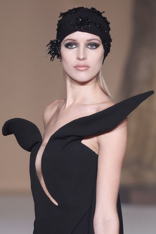 مجموعة ستيفان رولاند للهوت كوتور لموسم ربيع وصيف 2019