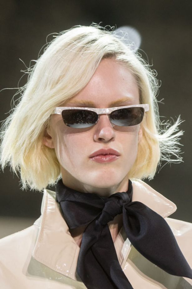 مجموعة الألبسة الراقية من ألكسندر فوتييه لربيع 2019