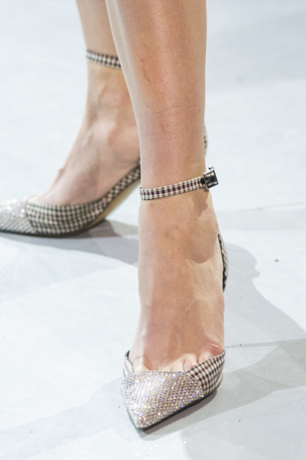 مجموعة الألبسة الراقية من ألكسندر فوتييه لربيع 2019