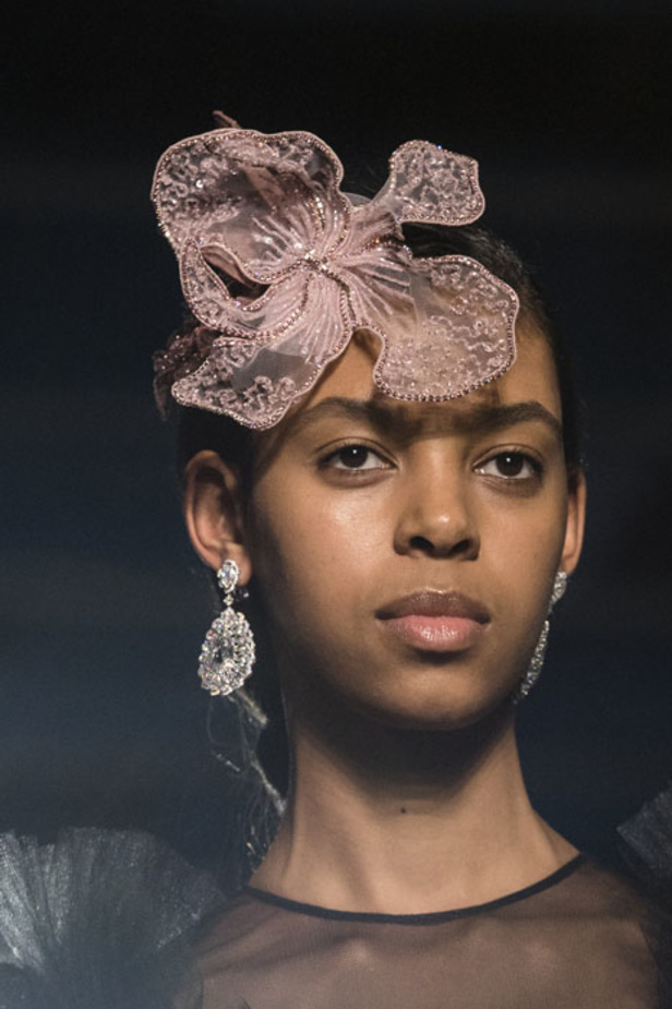 مجموعة الألبسة الراقية من جيامباتيستا فالي لربيع 2019