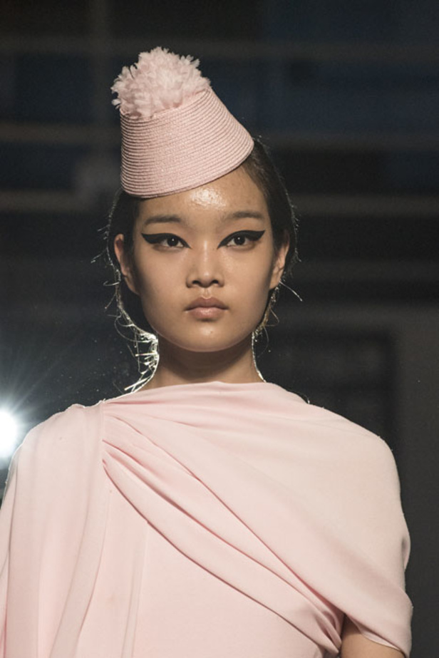 مجموعة الألبسة الراقية من جيامباتيستا فالي لربيع 2019