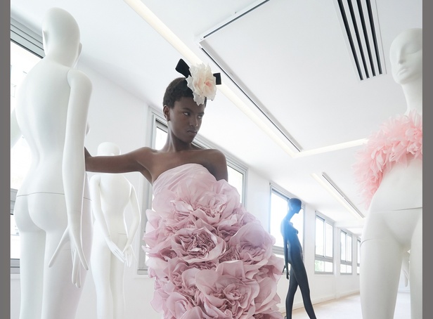 مجموعة Giambattista Valli لخريف وشتاء 2019-2020
