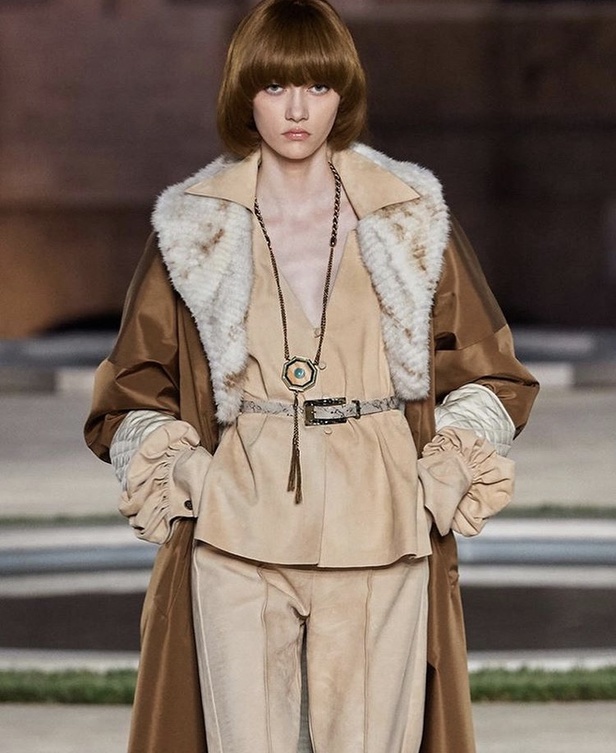 مجموعة فندي كوتور 2020 تحتفي  بالعراقة الإيطالية