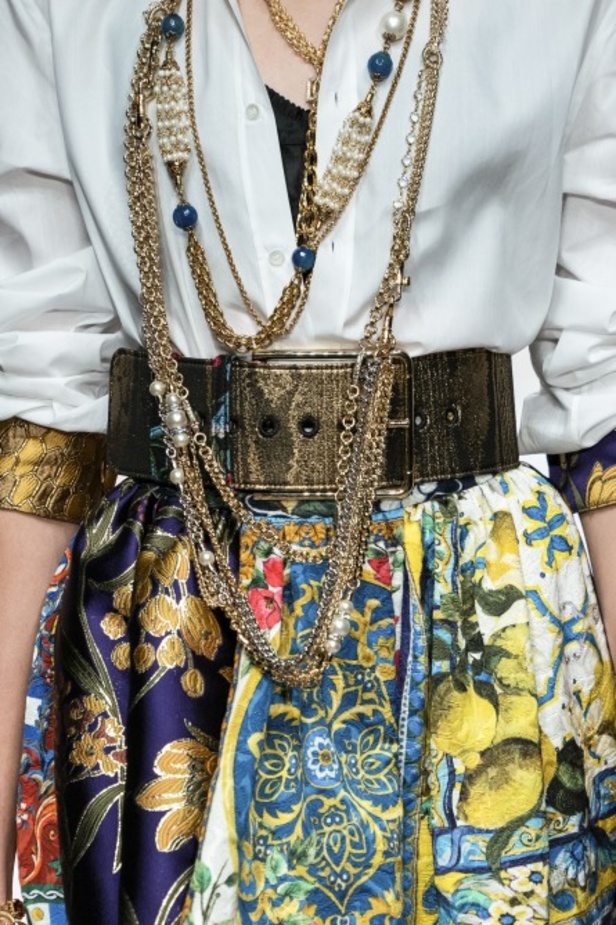 عرض ازياء dolce & gabbana لربيع وصيف 2021 ضمن أسبوع الموضة في ميلانو