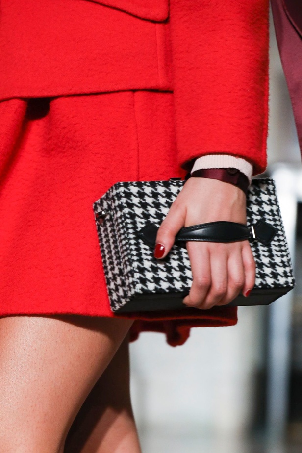 مجموعة اوسكار دي لارنتا من اسبوع الموضة في نيويورك 2020 