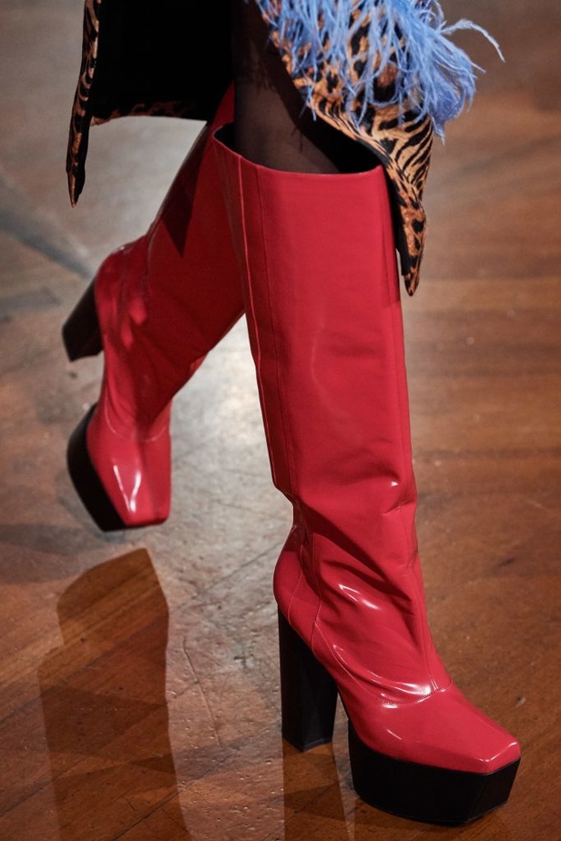 فساتين PRABAL GURUNG لخريف وشتاء2020/2021  