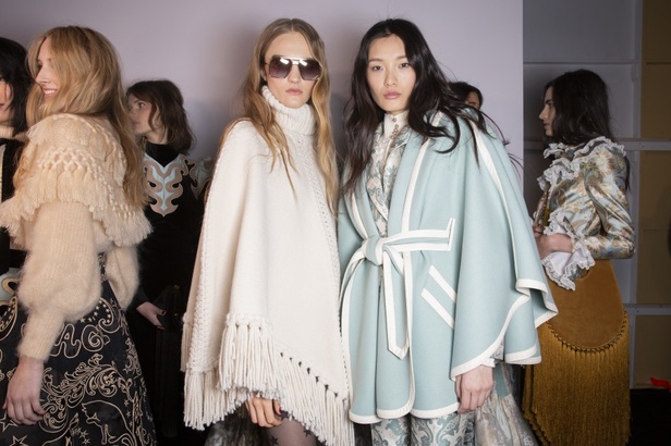 مجموعة ZIMMERMAN لخريف وشتاء 2020/2021 من نيويورك 