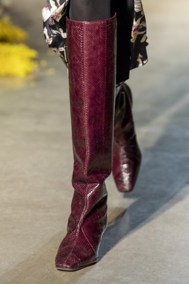 ازياء JASON WU  الجاهزة لخريف وشتاء 2020/2021 من نيويورك 