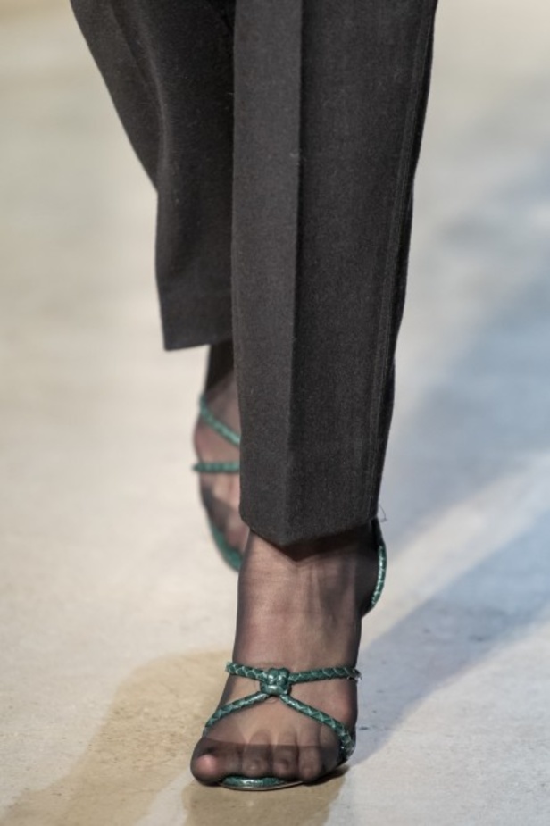 ازياء JASON WU  الجاهزة لخريف وشتاء 2020/2021 من نيويورك 