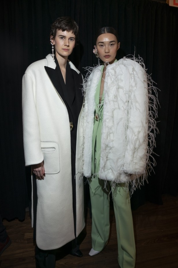 فساتين PRABAL GURUNG لخريف وشتاء2020/2021  