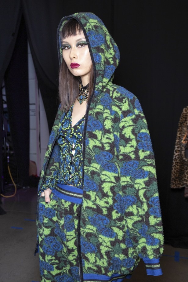 مجموعة الازياء الجاهزة من ANNA SUI  من اسبوع الموضة في نيويورك2020