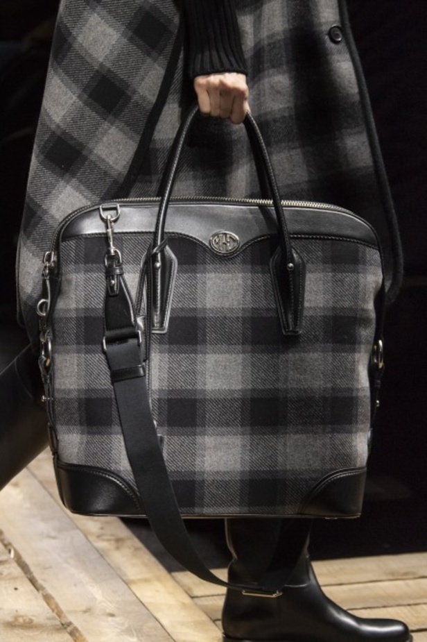  ازياء MICHAEL KORS لخريف وشتاء 2020-2021 خلال اسبوع الموضة في نيويورك 