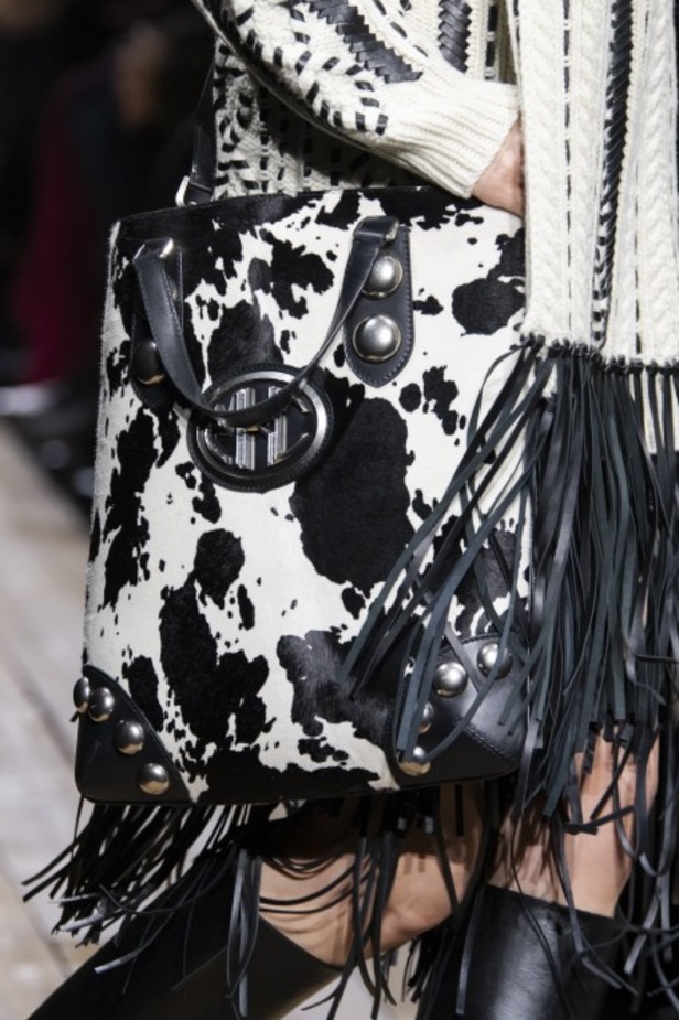  ازياء MICHAEL KORS لخريف وشتاء 2020-2021 خلال اسبوع الموضة في نيويورك 