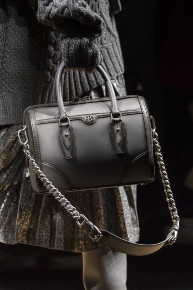  ازياء MICHAEL KORS لخريف وشتاء 2020-2021 خلال اسبوع الموضة في نيويورك 