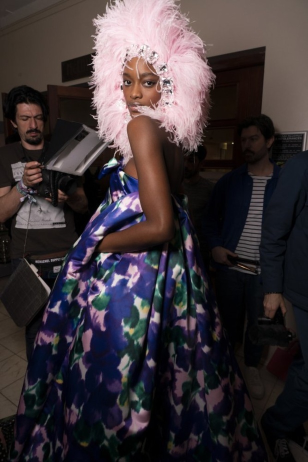 عرض أزياء Richard Quinn لخريف وشتاء 2020-2021