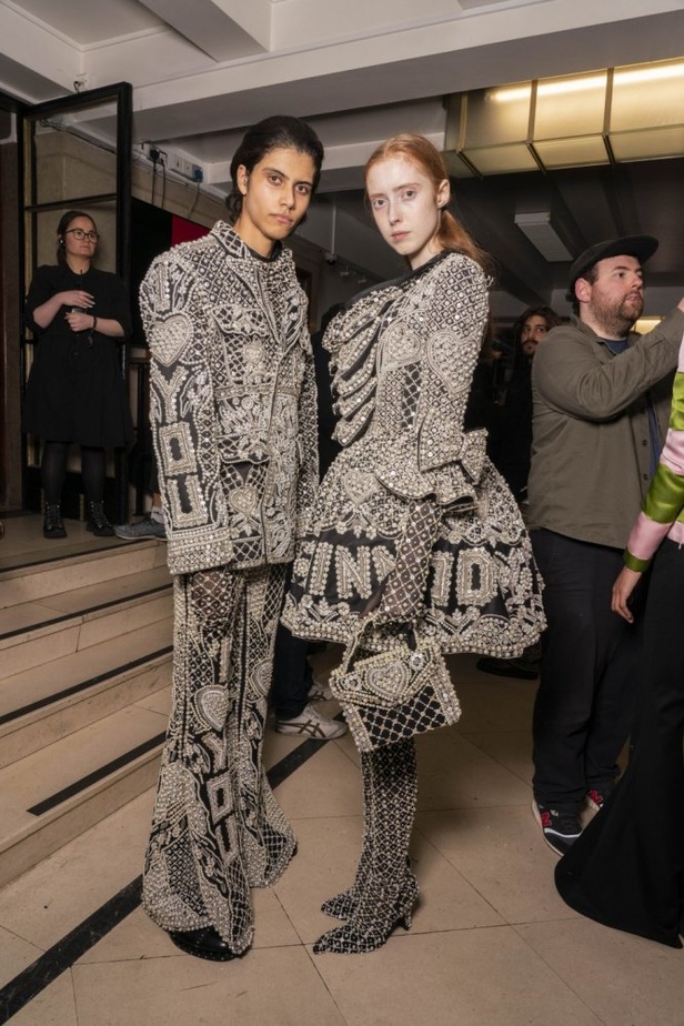 عرض أزياء Richard Quinn لخريف وشتاء 2020-2021