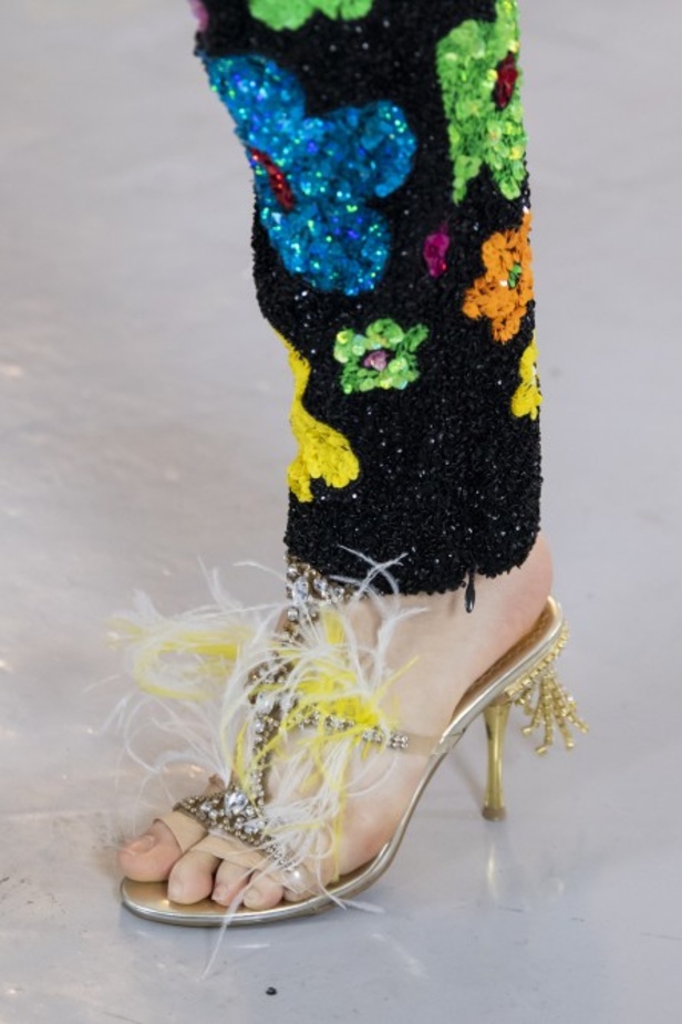 ازياء ASHISH الجاهزة من اسبوع الموضة في لندن لخريف وشتاء2020-2021