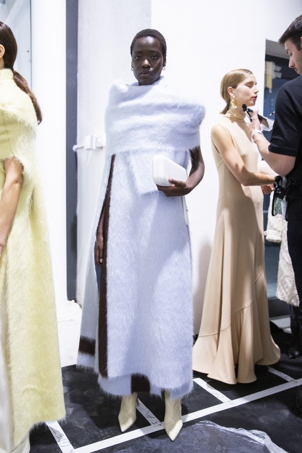 مجموعة الازياء الفاخرة من  جيل ساندرا  لخريف وشتاء 2020-2021 