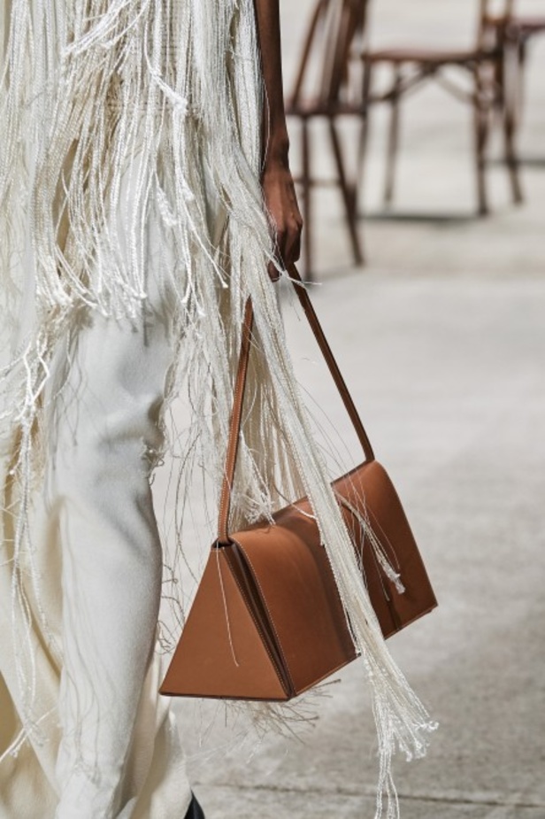 مجموعة الازياء الفاخرة من  جيل ساندرا  لخريف وشتاء 2020-2021 