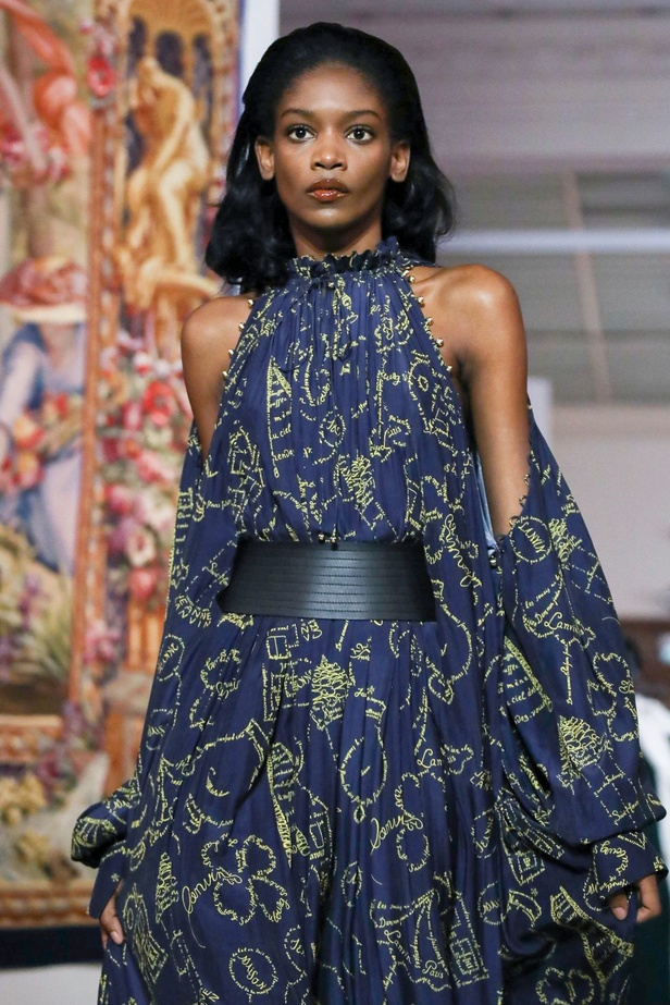 عرض مجموعة Lanvin FW20 في باريس 