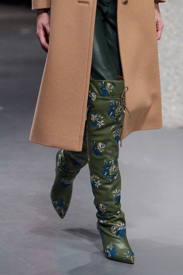 اكسسوارات TORY BURCH الفاخرة من اسبوع الموضة في نيويورك 2020