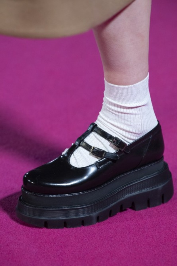 مجموعة الالبسة الجاهزة من  MSGMلخريف وشتاء 2020-2021