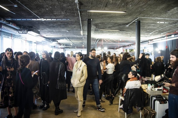 مجموعة الالبسة الجاهزة من  MSGMلخريف وشتاء 2020-2021